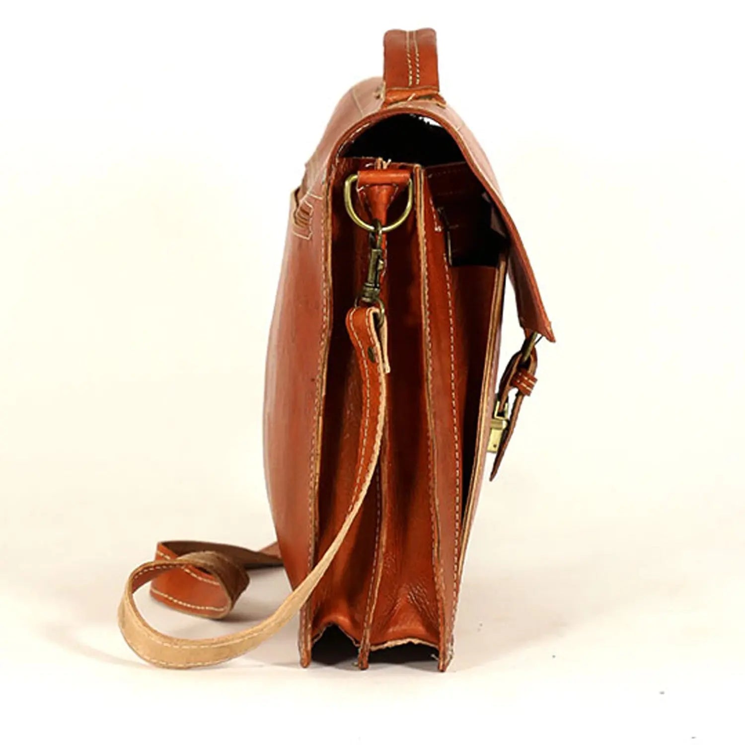 Biyadina Biyadina Premium Vintage Messenger Leather Bag Handmade Satchel Red - handmade by our highly expert craftsman BiyadinaStore