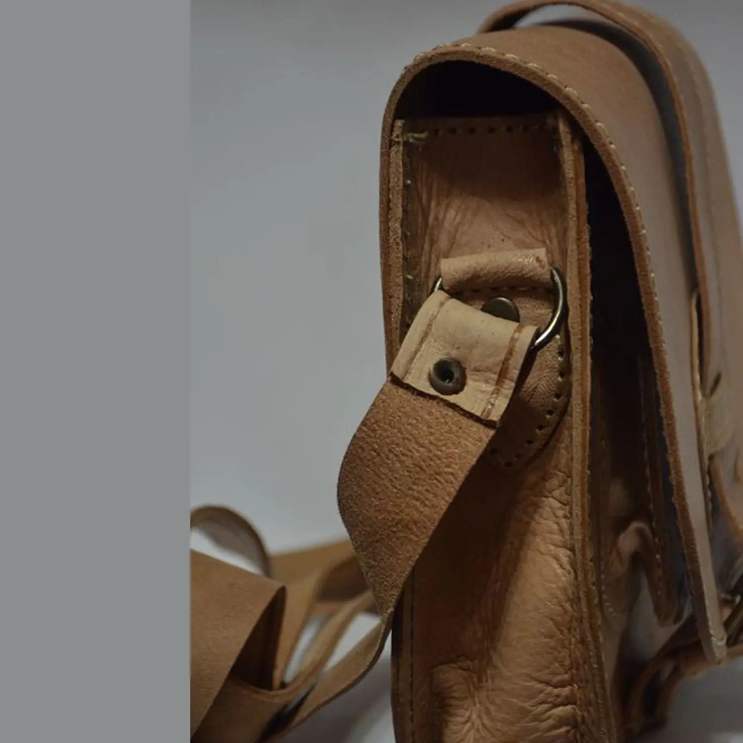 Biyadina Biyadina Store Handbag Purse - Brown - Stylish & Functional Travel Accessory - Premium Calfskin Leather Hook- Multiple Compartments BiyadinaStore