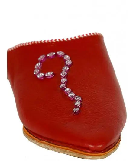 Biyadina Pointed leather slipper decorated with patterns Biyadina Store