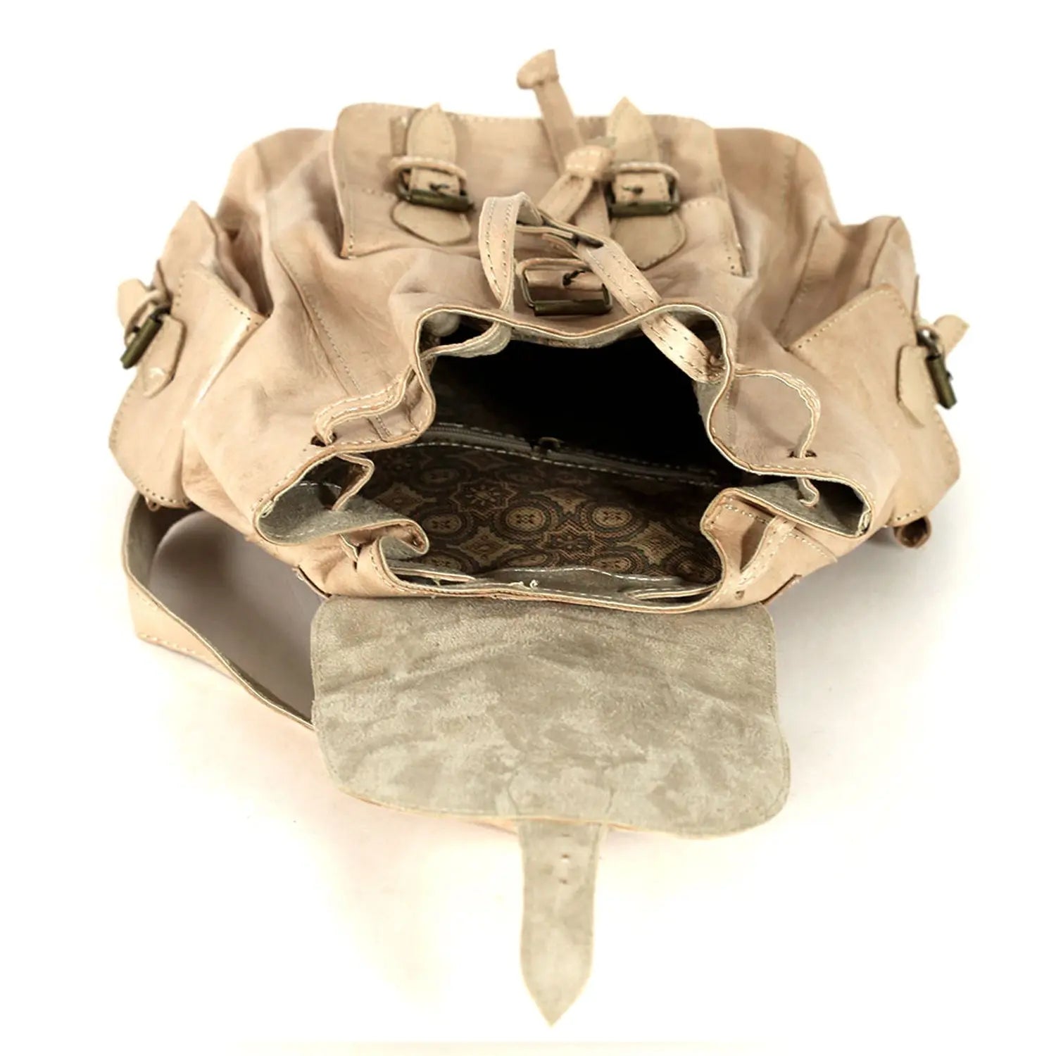 Biyadina Premium Beige Handmade Leather Backpack - Vintage Style with Timeless Elegance BiyadinaStore