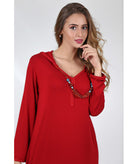 Djellaba red with pearl necklace