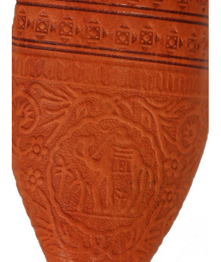 Engraved babouche slipper