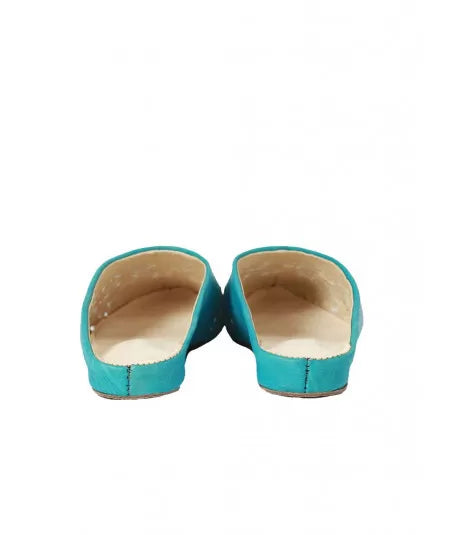 Pointed babouche slipper