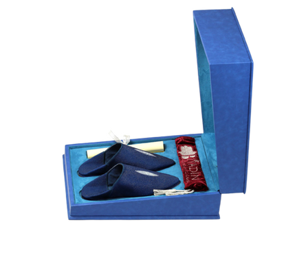 Turquoise Stingray slippers